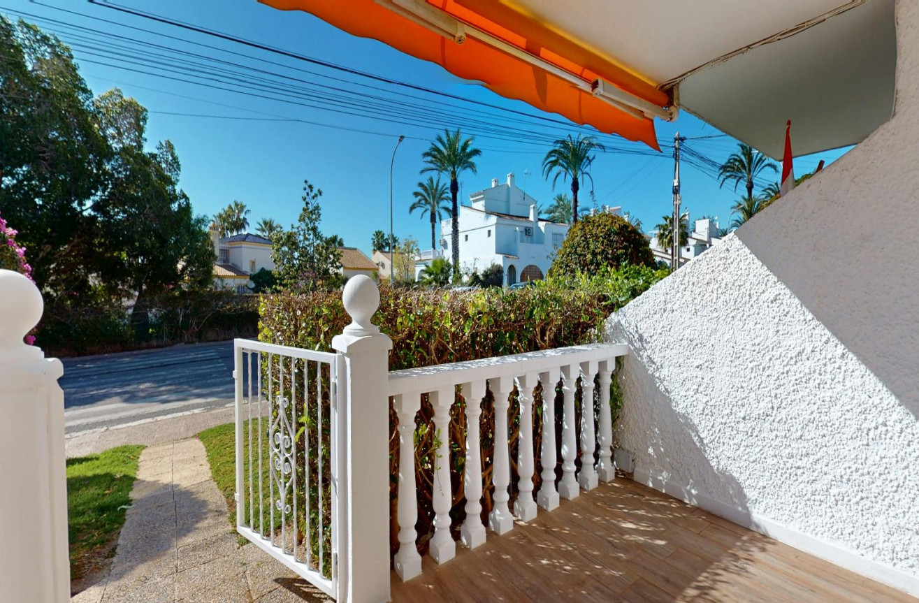 Odsprzedaż - Bungalow - Orihuela Costa - Costa Blanca