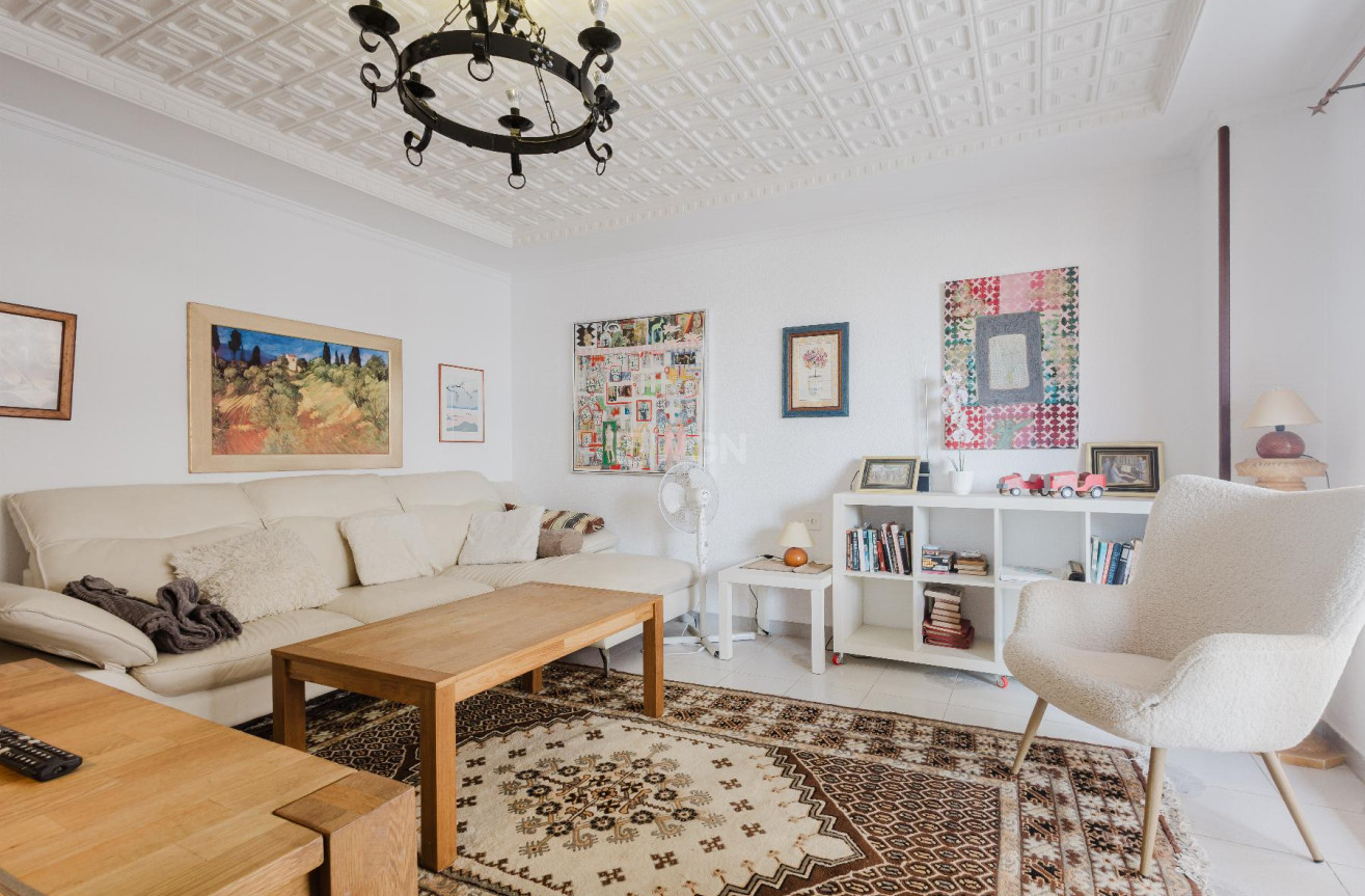 Odsprzedaż - Mieszkanie w bloku - Torrevieja - Costa Blanca