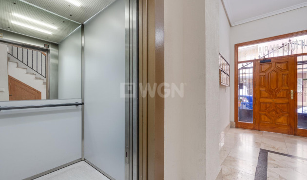 Reventa - Apartamento / piso - Torrevieja - Costa Blanca