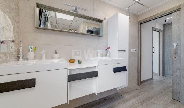 Odsprzedaż - Villa - Torrevieja - Costa Blanca