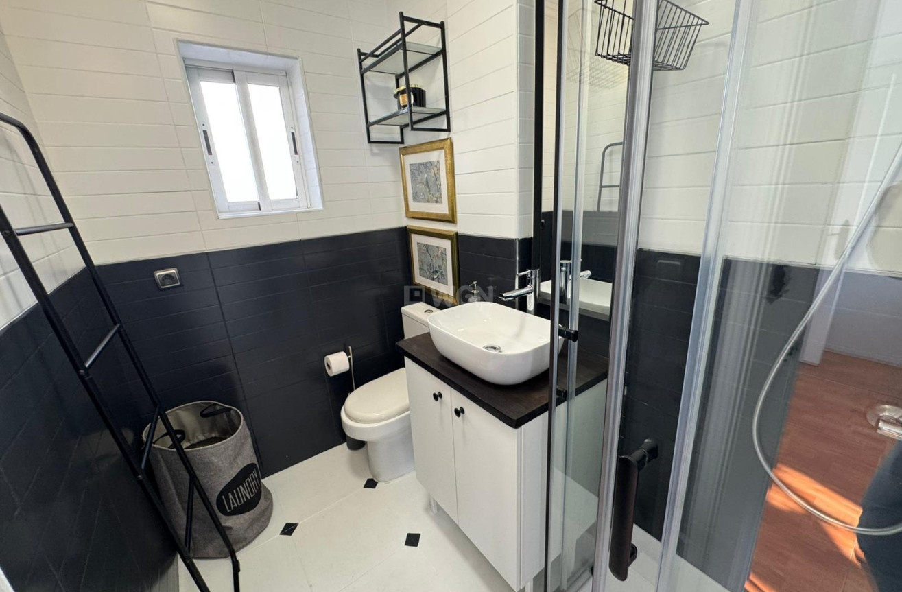 Odsprzedaż - Bungalow - Torrevieja - Costa Blanca