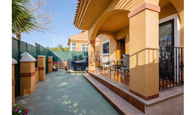 Odsprzedaż - Villa - Torrevieja - Costa Blanca