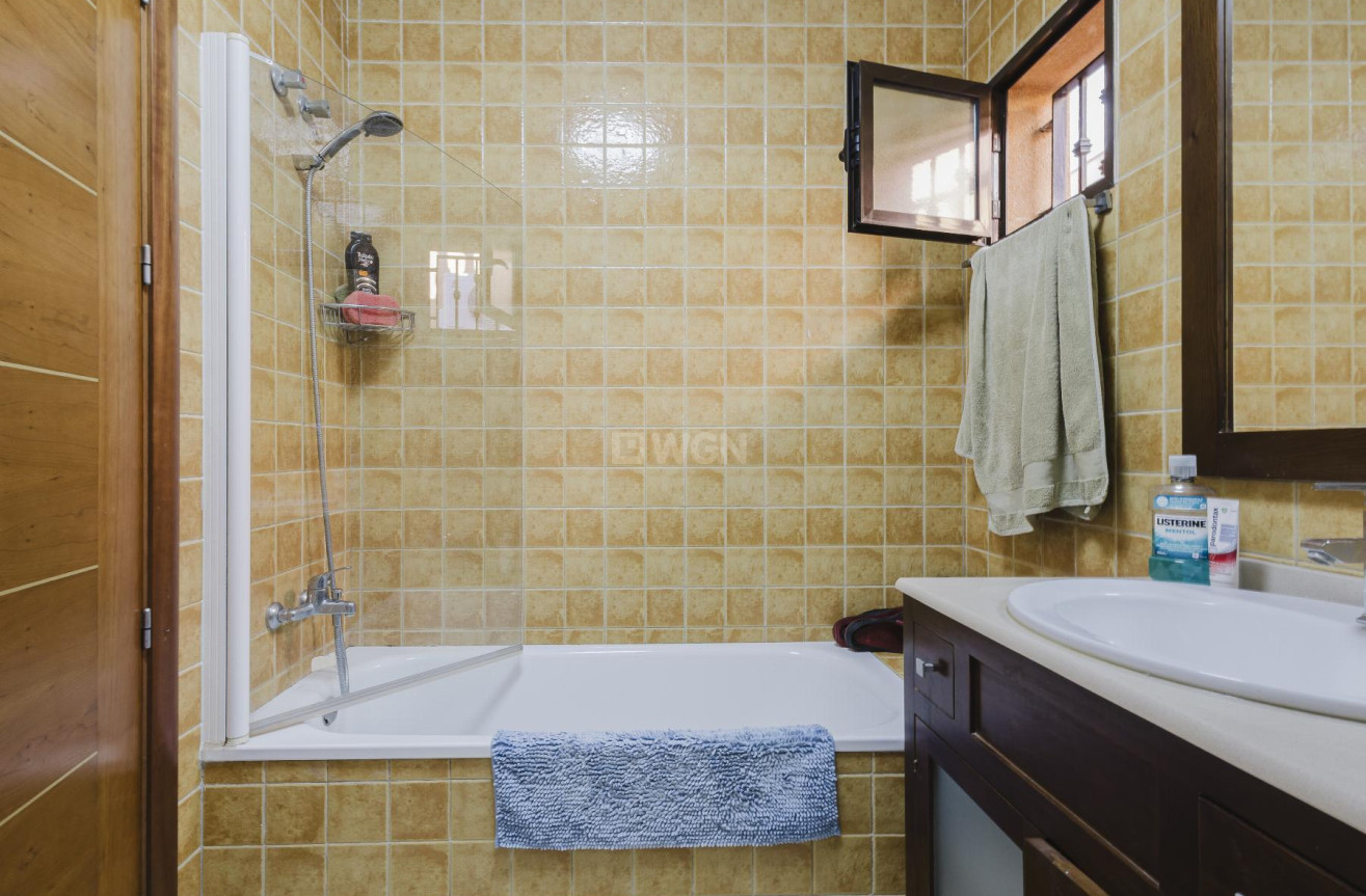 Odsprzedaż - Villa - Torrevieja - Costa Blanca