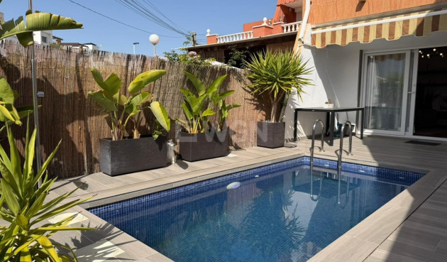 Odsprzedaż - Kamienica - Torrevieja - Los Frutales