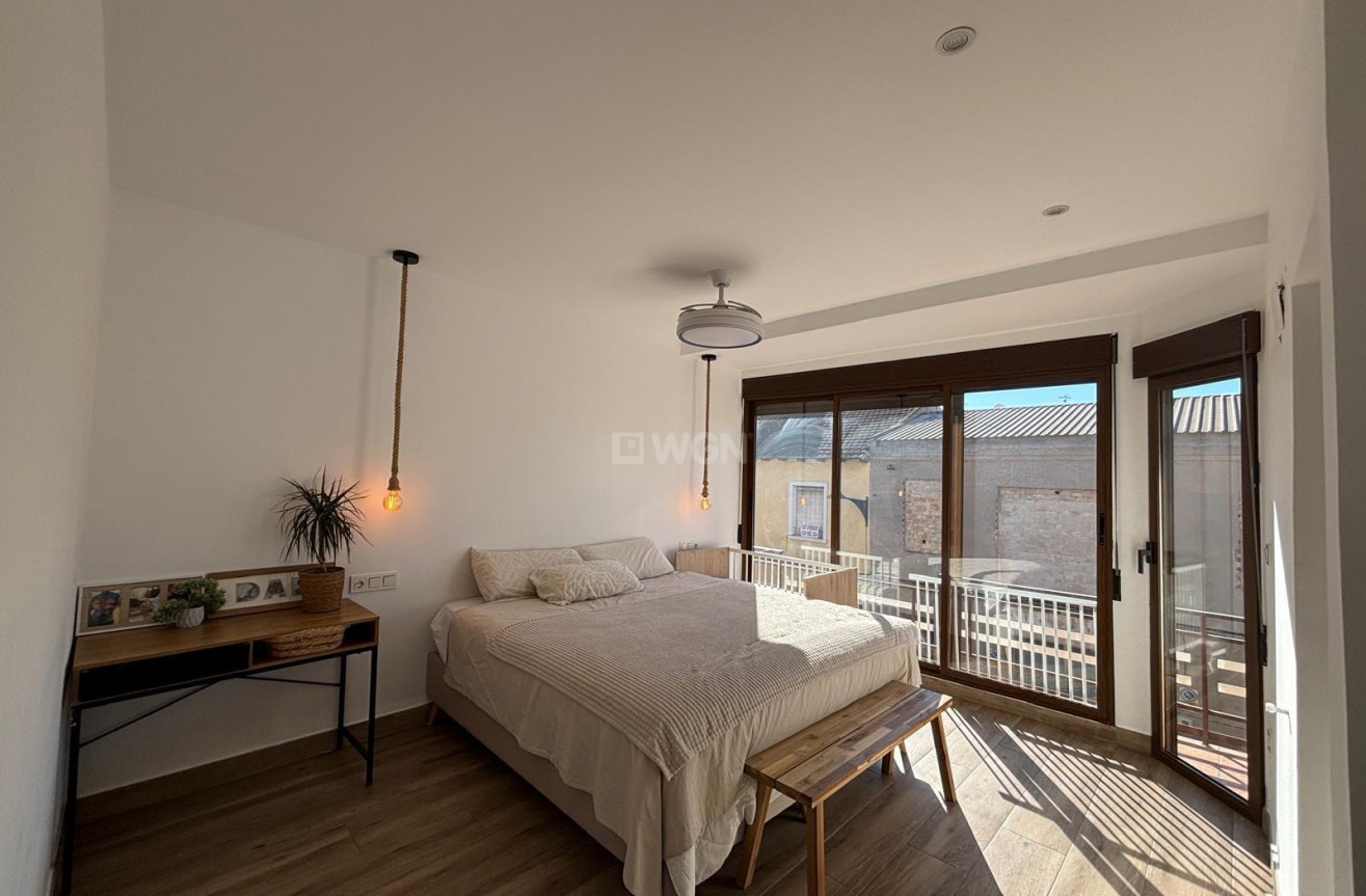 Odsprzedaż - Mieszkanie w bloku - Almoradí - Centro Urbano 2