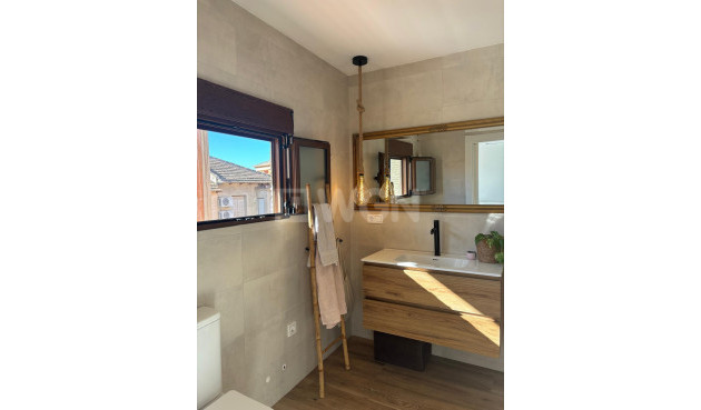 Odsprzedaż - Mieszkanie w bloku - Almoradí - Centro Urbano 2