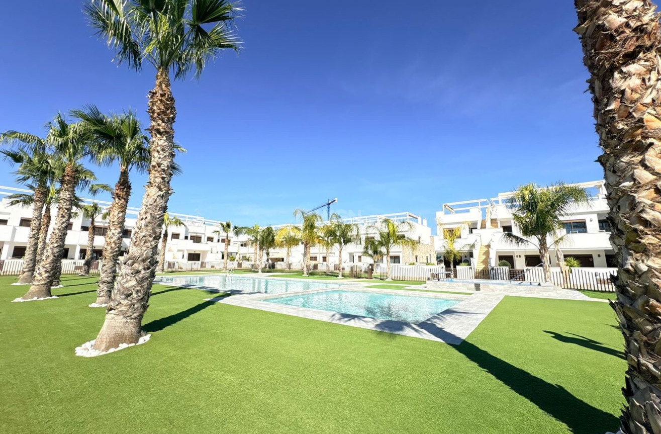 Odsprzedaż - Bungalow - Torre de la Horadada - Porto Marina