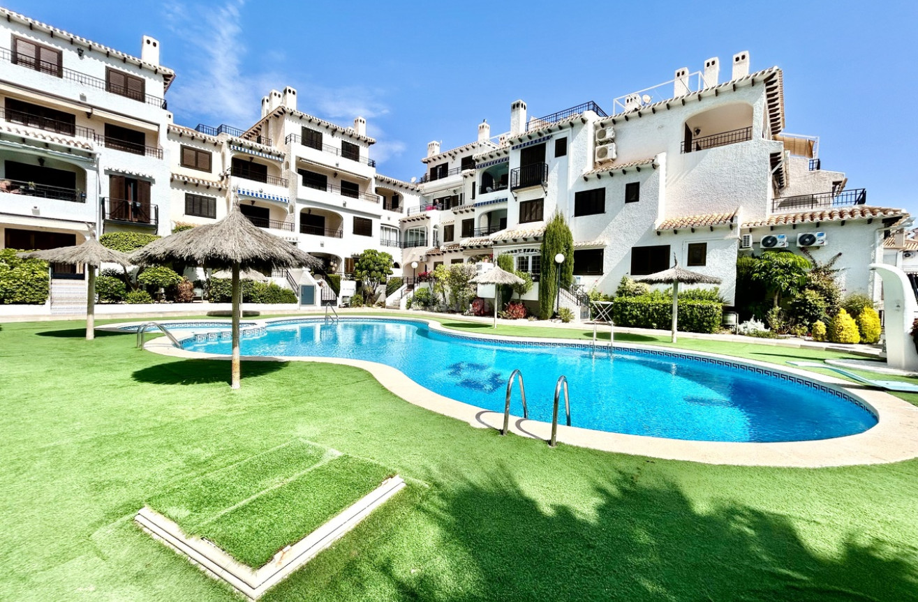 Odsprzedaż - Mieszkanie w bloku - Cabo Roig - Costa Blanca