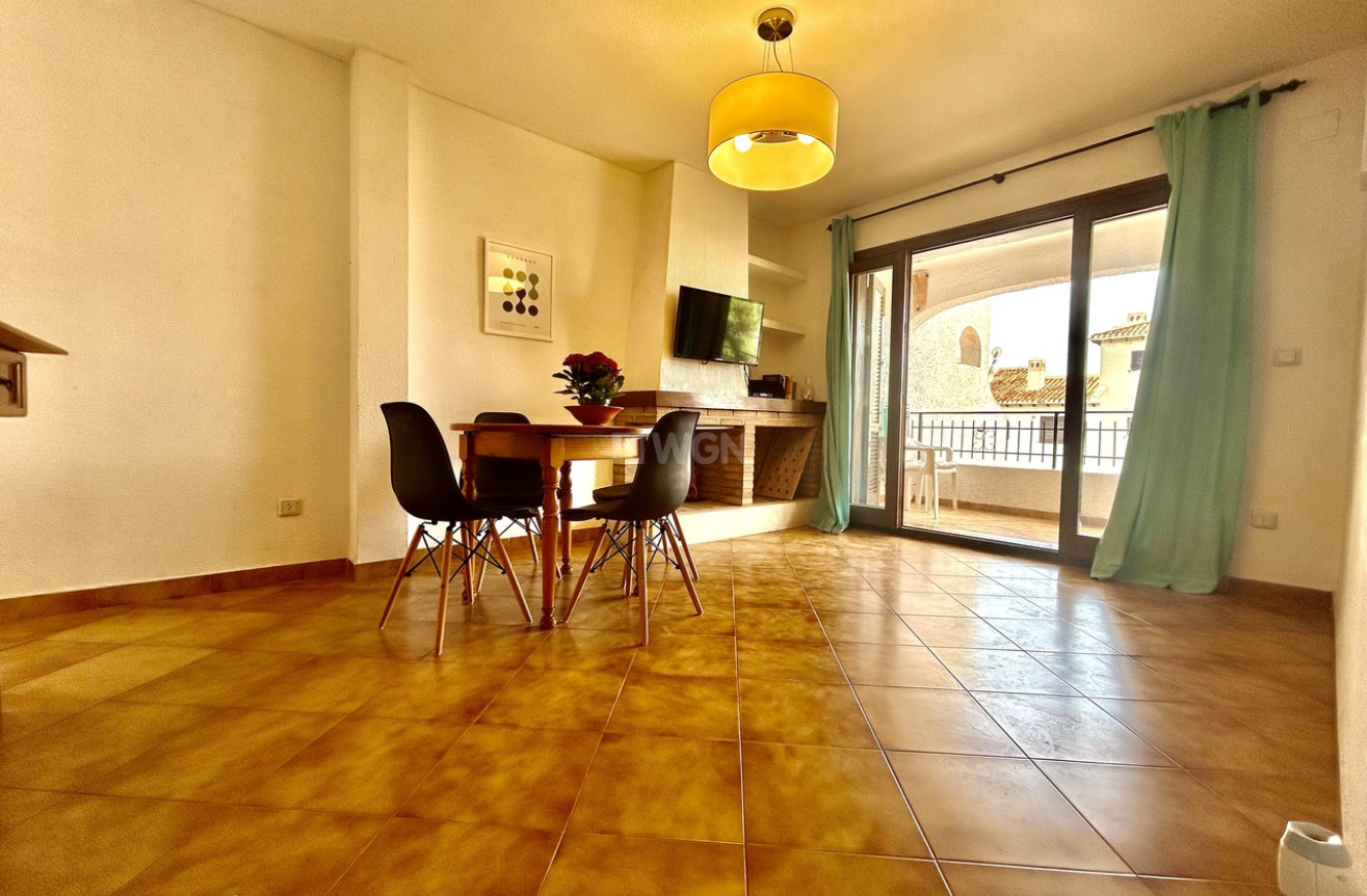 Odsprzedaż - Mieszkanie w bloku - Cabo Roig - Costa Blanca