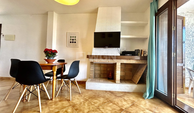 Odsprzedaż - Mieszkanie w bloku - Cabo Roig - Costa Blanca