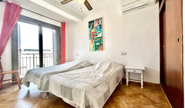 Odsprzedaż - Mieszkanie w bloku - Cabo Roig - Costa Blanca