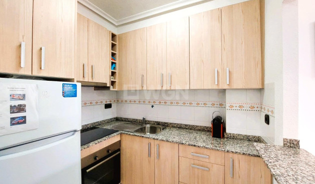 Odsprzedaż - Mieszkanie w bloku - Orihuela Costa - Costa Blanca