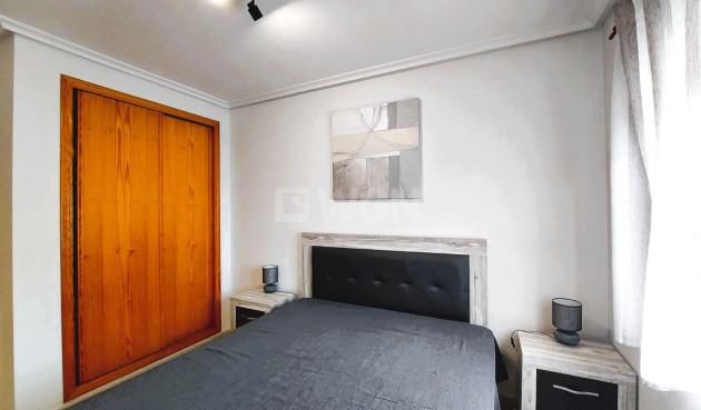 Odsprzedaż - Mieszkanie w bloku - Orihuela Costa - Costa Blanca