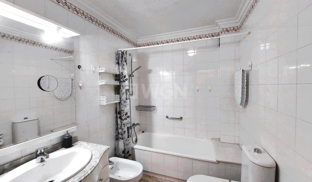 Odsprzedaż - Mieszkanie w bloku - Orihuela Costa - Costa Blanca