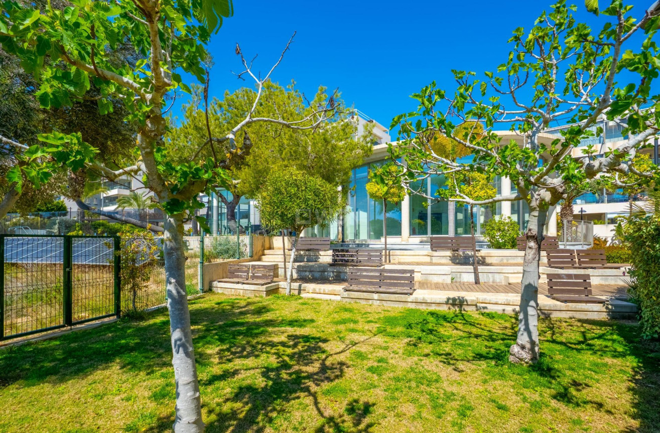 Odsprzedaż - Mieszkanie w bloku - Orihuela Costa - Los Dolses