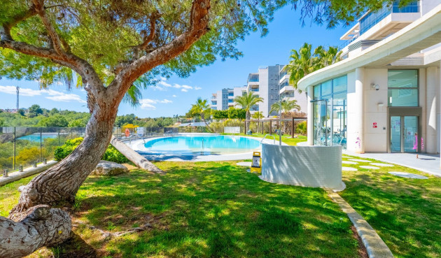 Odsprzedaż - Mieszkanie w bloku - Orihuela Costa - Los Dolses