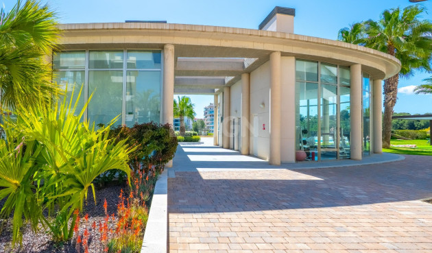 Odsprzedaż - Mieszkanie w bloku - Orihuela Costa - Los Dolses