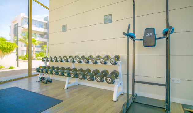 Odsprzedaż - Mieszkanie w bloku - Orihuela Costa - Los Dolses