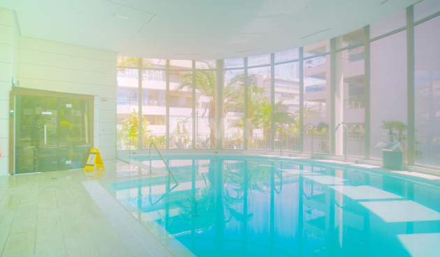 Odsprzedaż - Mieszkanie w bloku - Orihuela Costa - Los Dolses