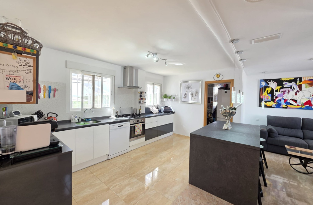 Odsprzedaż - Villa - Pinoso - Inland