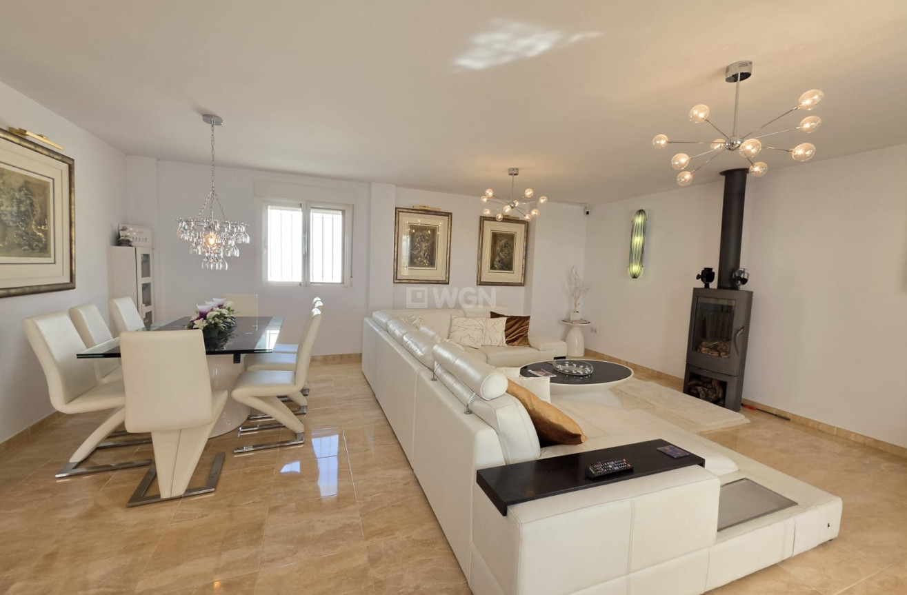 Odsprzedaż - Villa - Pinoso - Inland