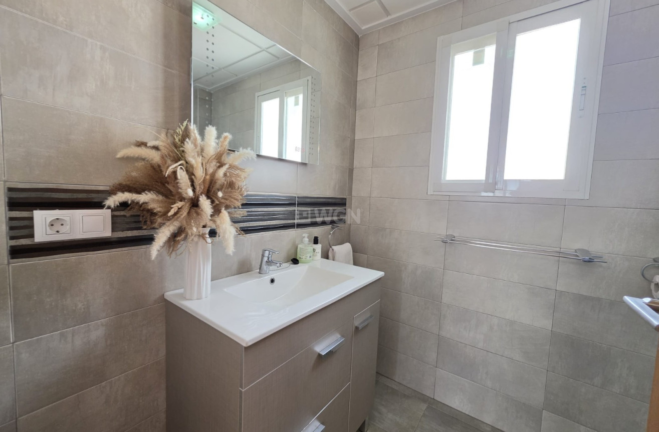 Odsprzedaż - Villa - Pinoso - Inland