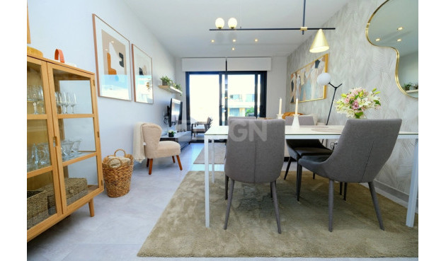 Odsprzedaż - Mieszkanie w bloku - Villamartin - Costa Blanca