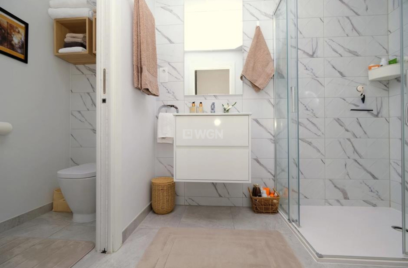 Odsprzedaż - Mieszkanie w bloku - Villamartin - Costa Blanca