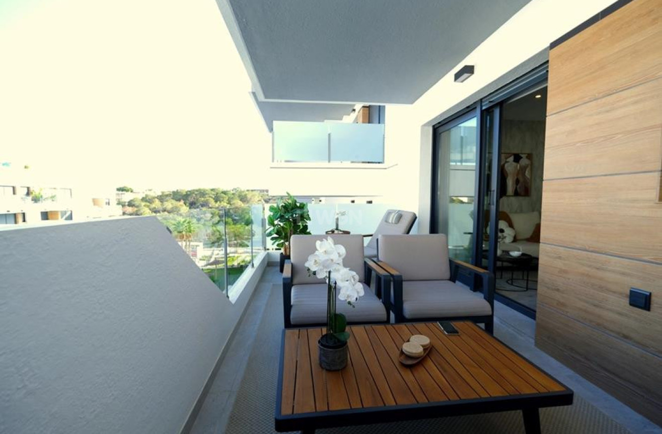 Odsprzedaż - Mieszkanie w bloku - Villamartin - Costa Blanca