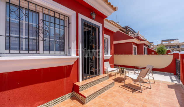 Odsprzedaż - Kamienica - Villamartin - Costa Blanca