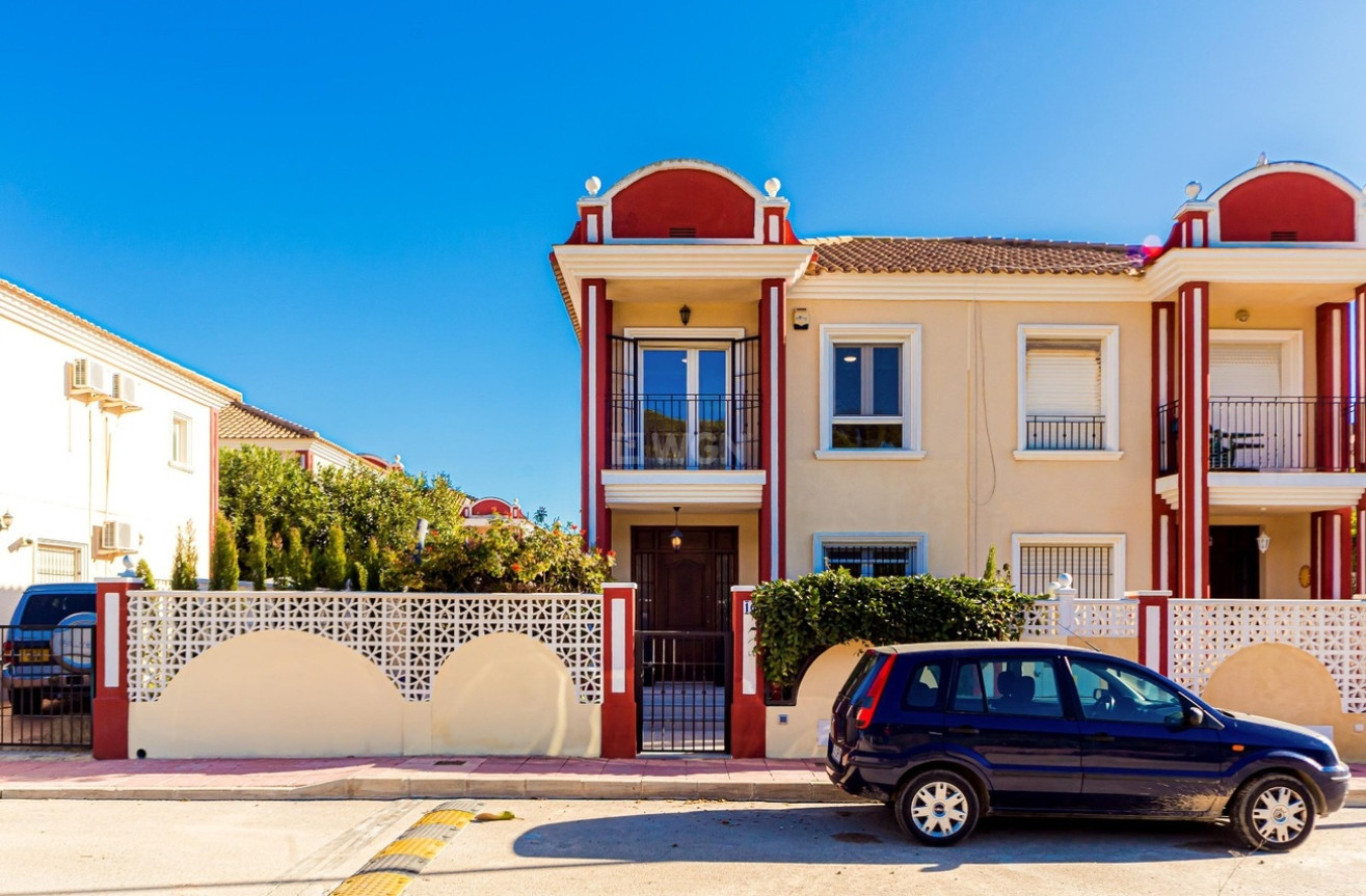 Resale - Duplex - Dehesa de Campoamor - Costa Blanca