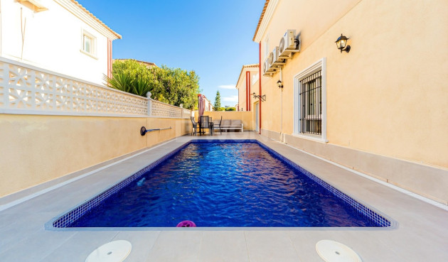 Resale - Duplex - Dehesa de Campoamor - Costa Blanca