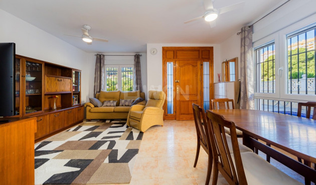 Resale - Duplex - Dehesa de Campoamor - Costa Blanca