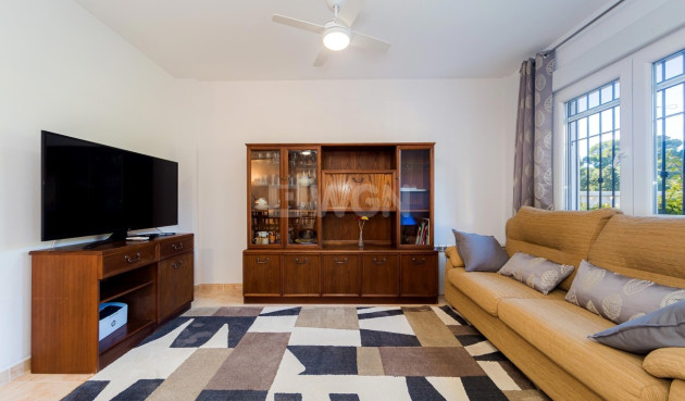 Resale - Duplex - Dehesa de Campoamor - Costa Blanca