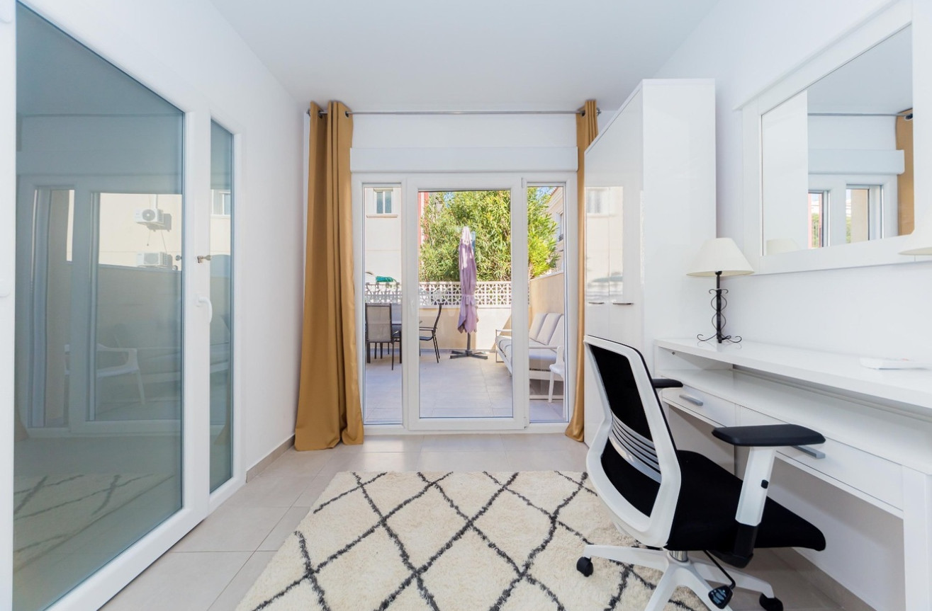 Resale - Duplex - Dehesa de Campoamor - Costa Blanca