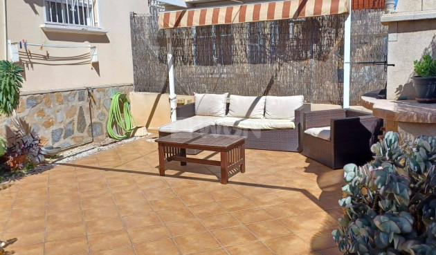 Odsprzedaż - Bungalow - Orihuela Costa - Los Almendros-la Florida