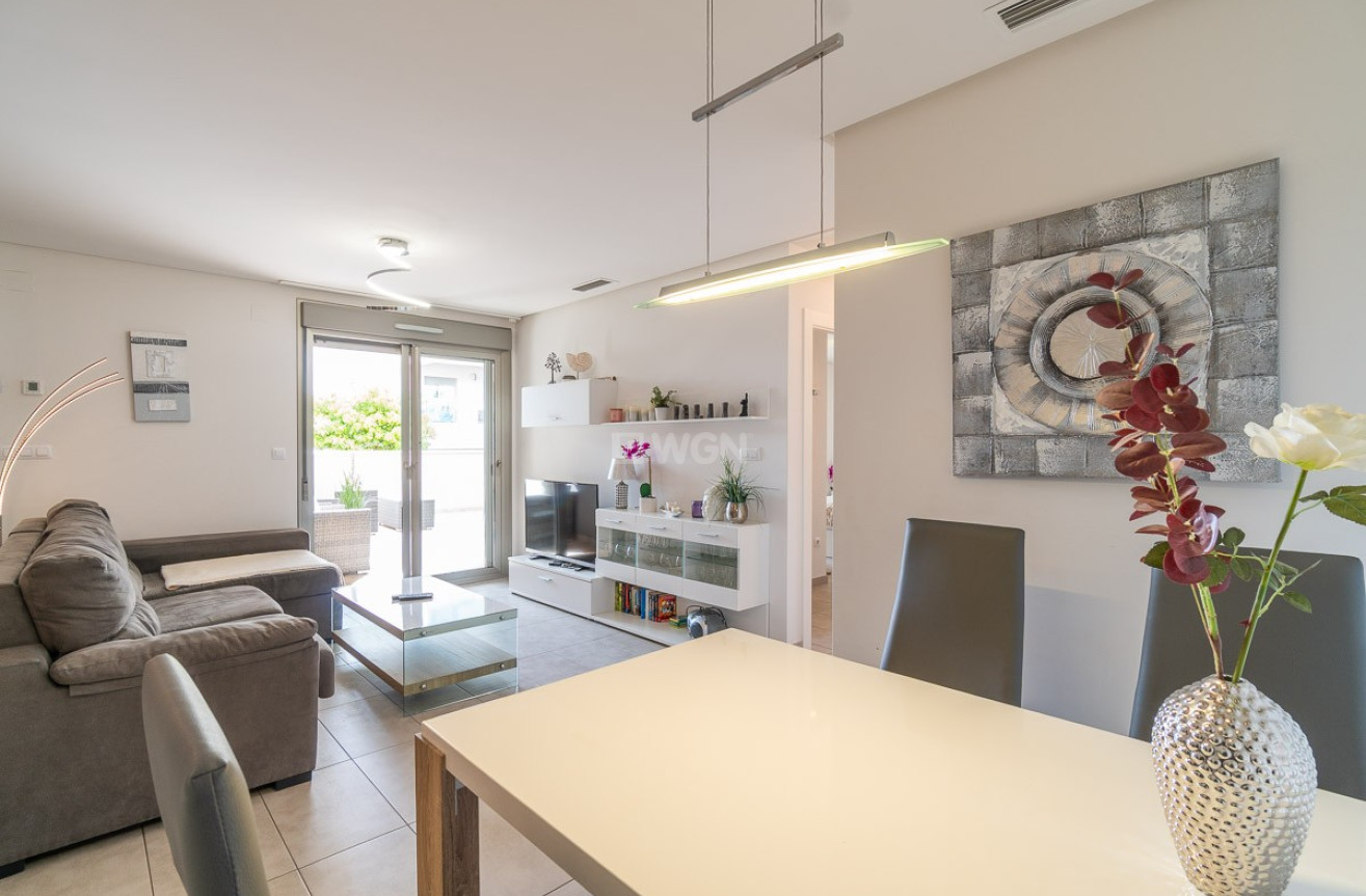 Odsprzedaż - Mieszkanie w bloku - Orihuela Costa - Costa Blanca