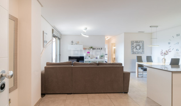 Odsprzedaż - Mieszkanie w bloku - Orihuela Costa - Costa Blanca