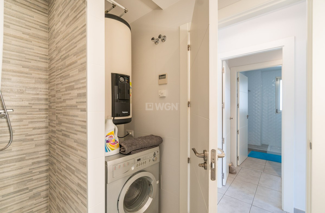 Odsprzedaż - Mieszkanie w bloku - Orihuela Costa - Costa Blanca