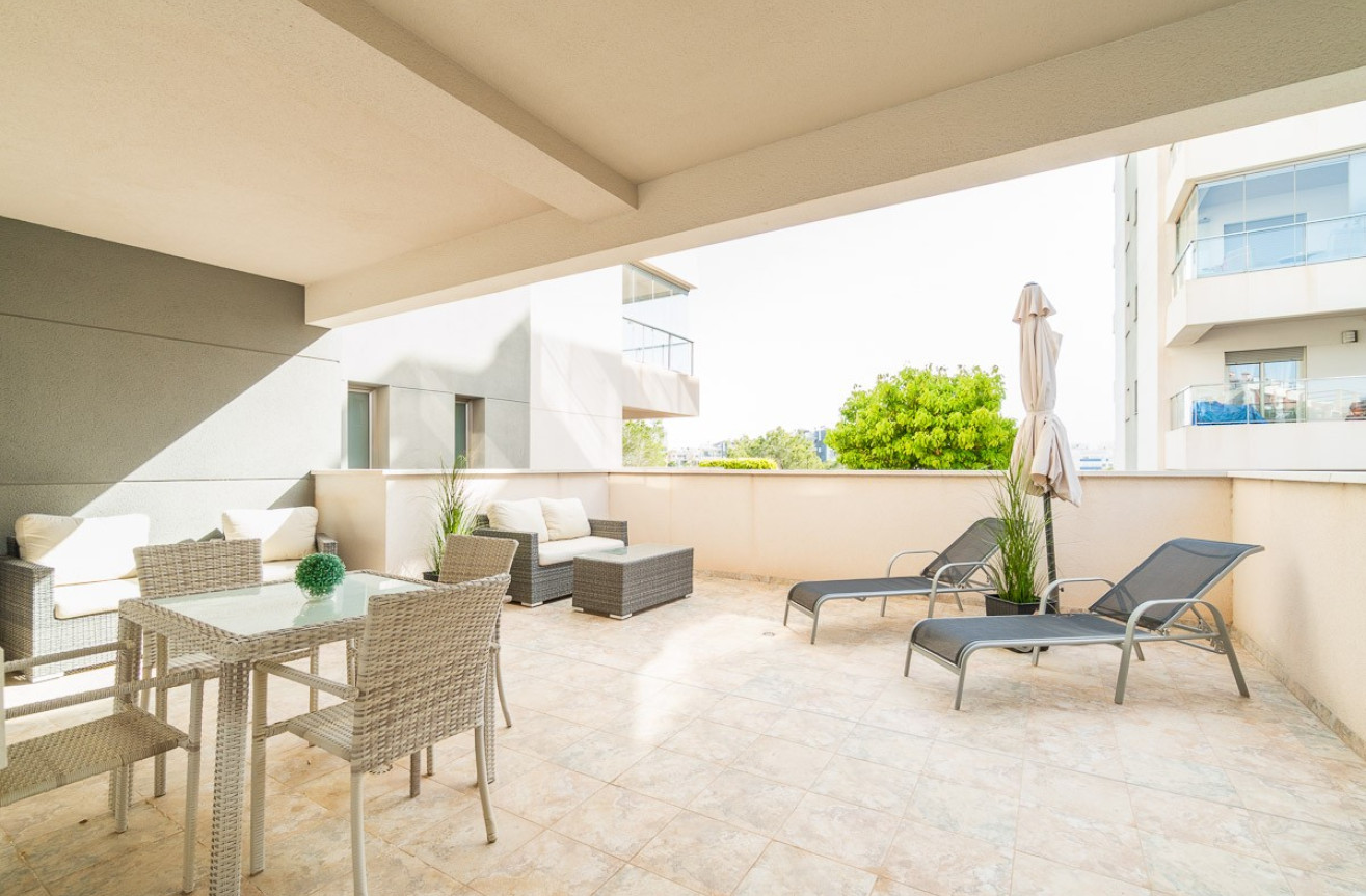 Odsprzedaż - Mieszkanie w bloku - Orihuela Costa - Costa Blanca