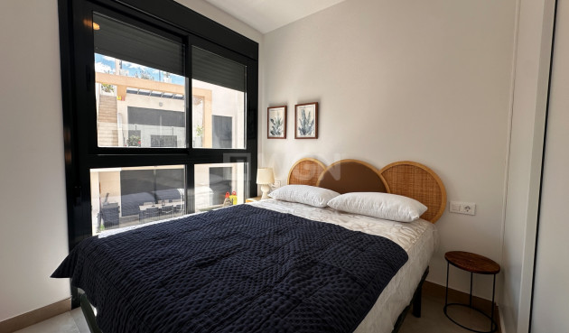 Odsprzedaż - Mieszkanie w bloku - Orihuela Costa - Costa Blanca