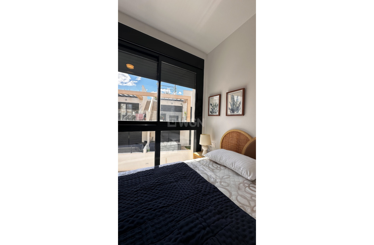 Odsprzedaż - Mieszkanie w bloku - Orihuela Costa - Costa Blanca