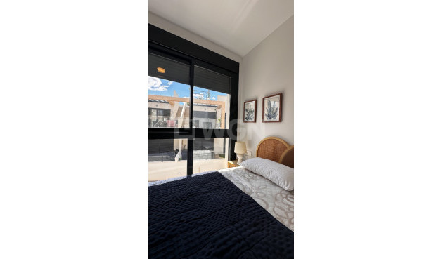 Odsprzedaż - Mieszkanie w bloku - Orihuela Costa - Costa Blanca