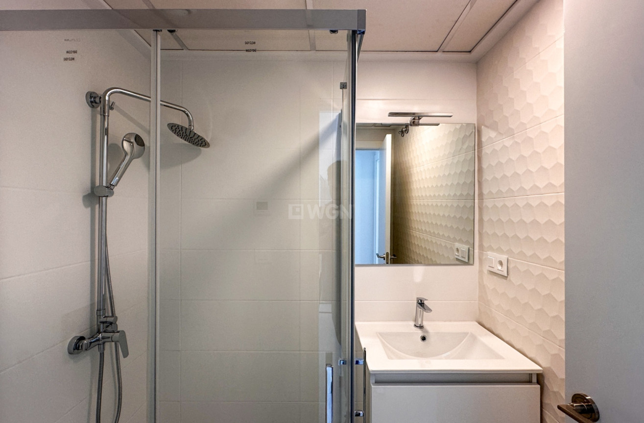 Odsprzedaż - Mieszkanie w bloku - Orihuela Costa - Costa Blanca