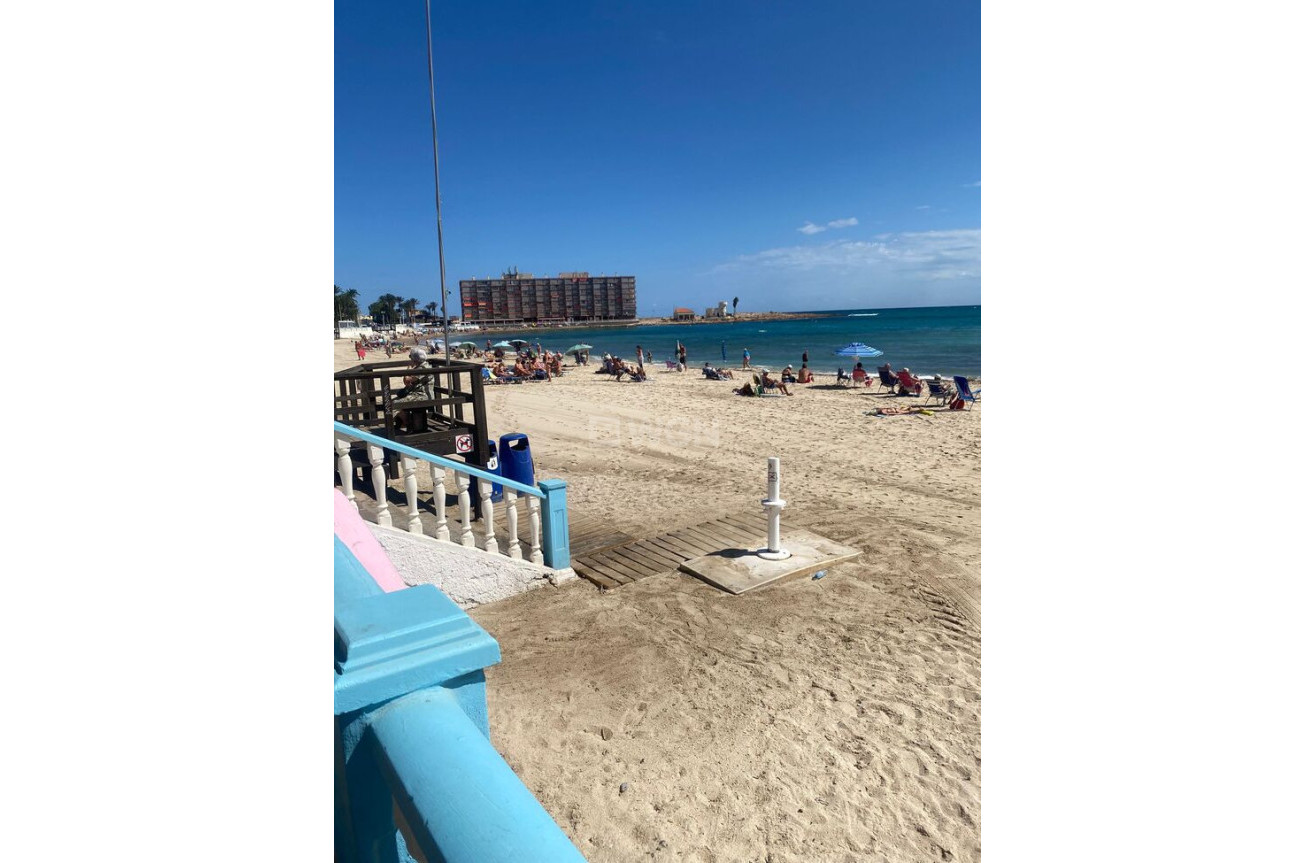 Odsprzedaż - Daszek - Playa De Los Locos - Costa Blanca