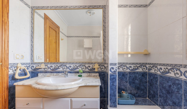 Odsprzedaż - Villa - Orihuela Costa - Villamartín