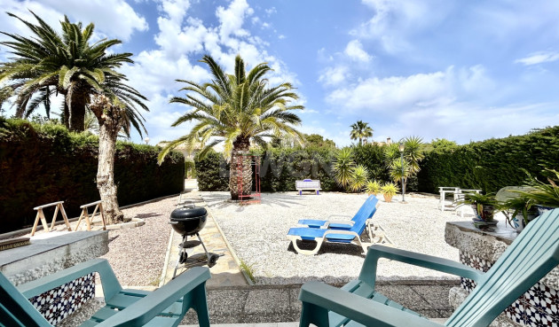 Resale - Villa - La Zenia - Costa Blanca