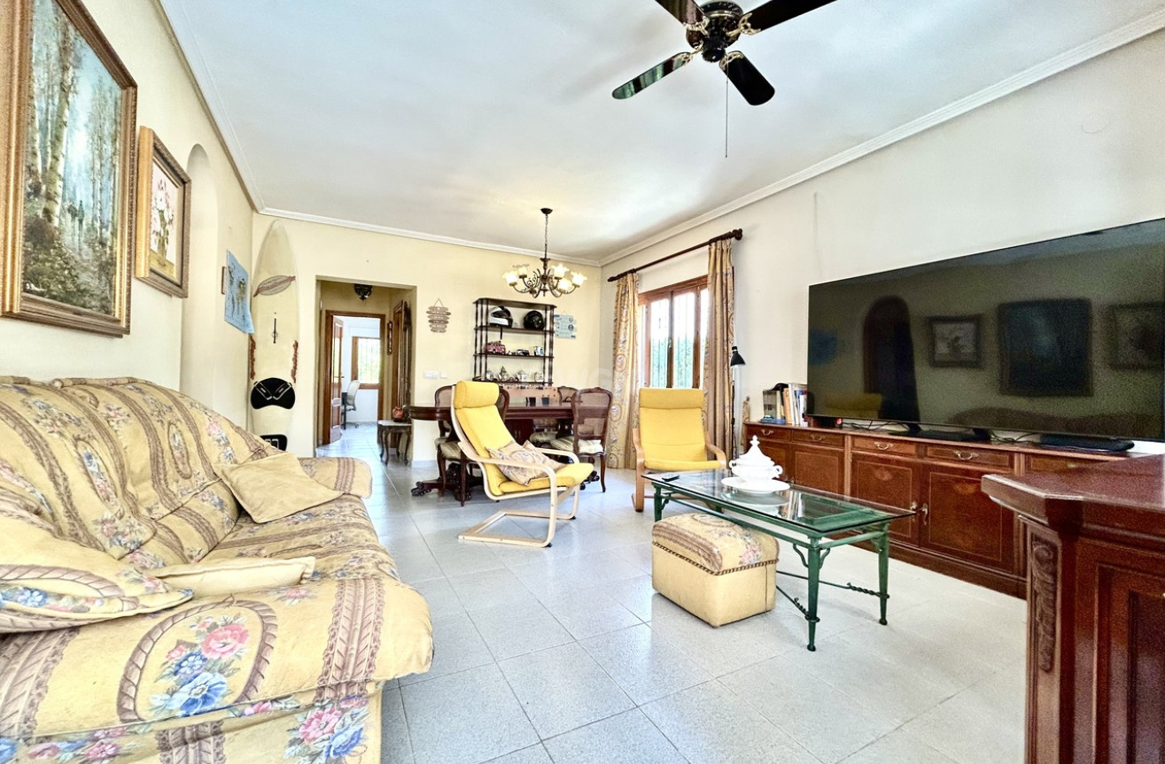 Resale - Villa - La Zenia - Costa Blanca