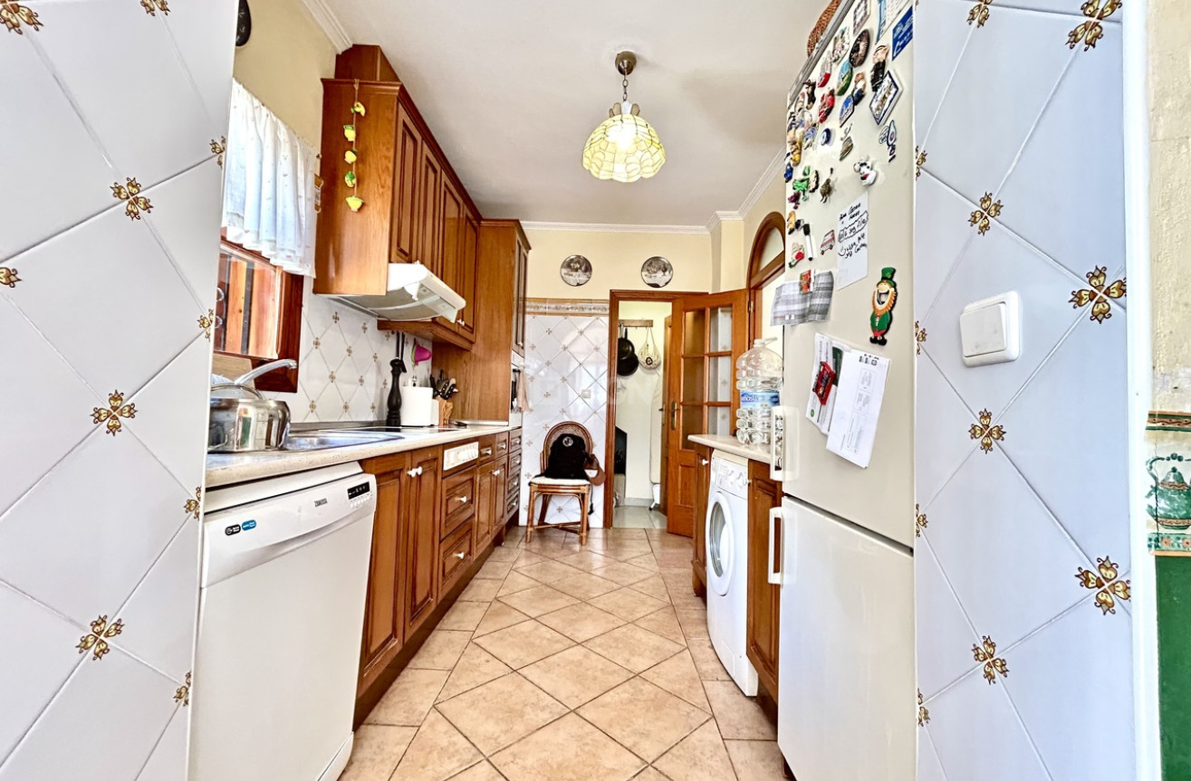 Resale - Villa - La Zenia - Costa Blanca