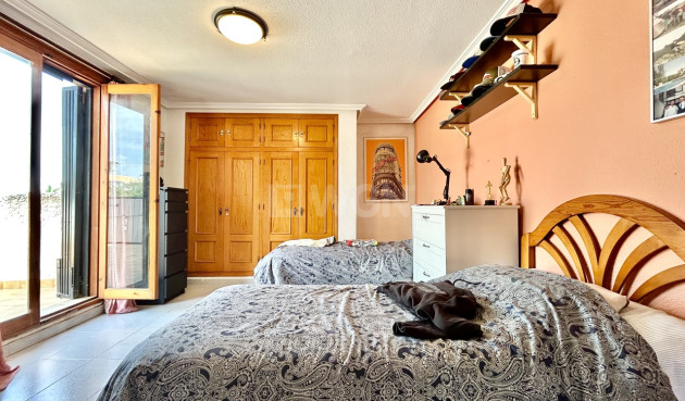 Resale - Villa - La Zenia - Costa Blanca